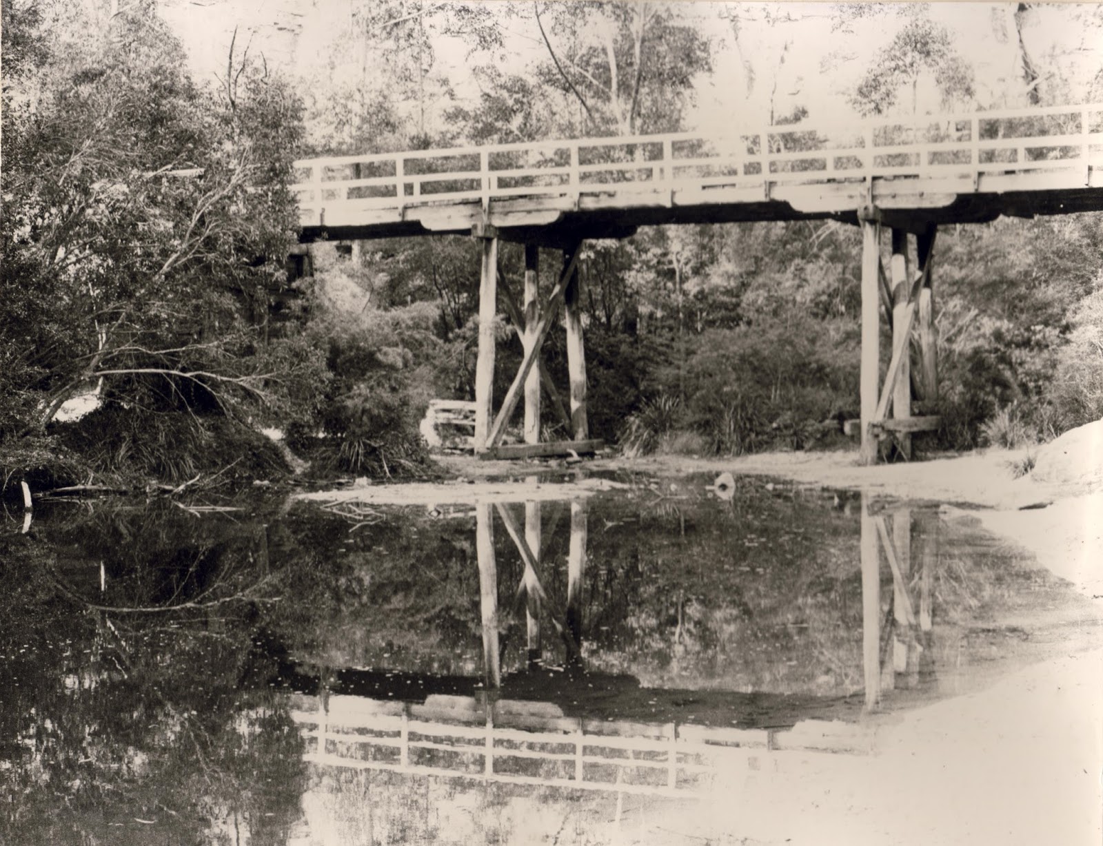 The History Buff Wedderburn Bridge