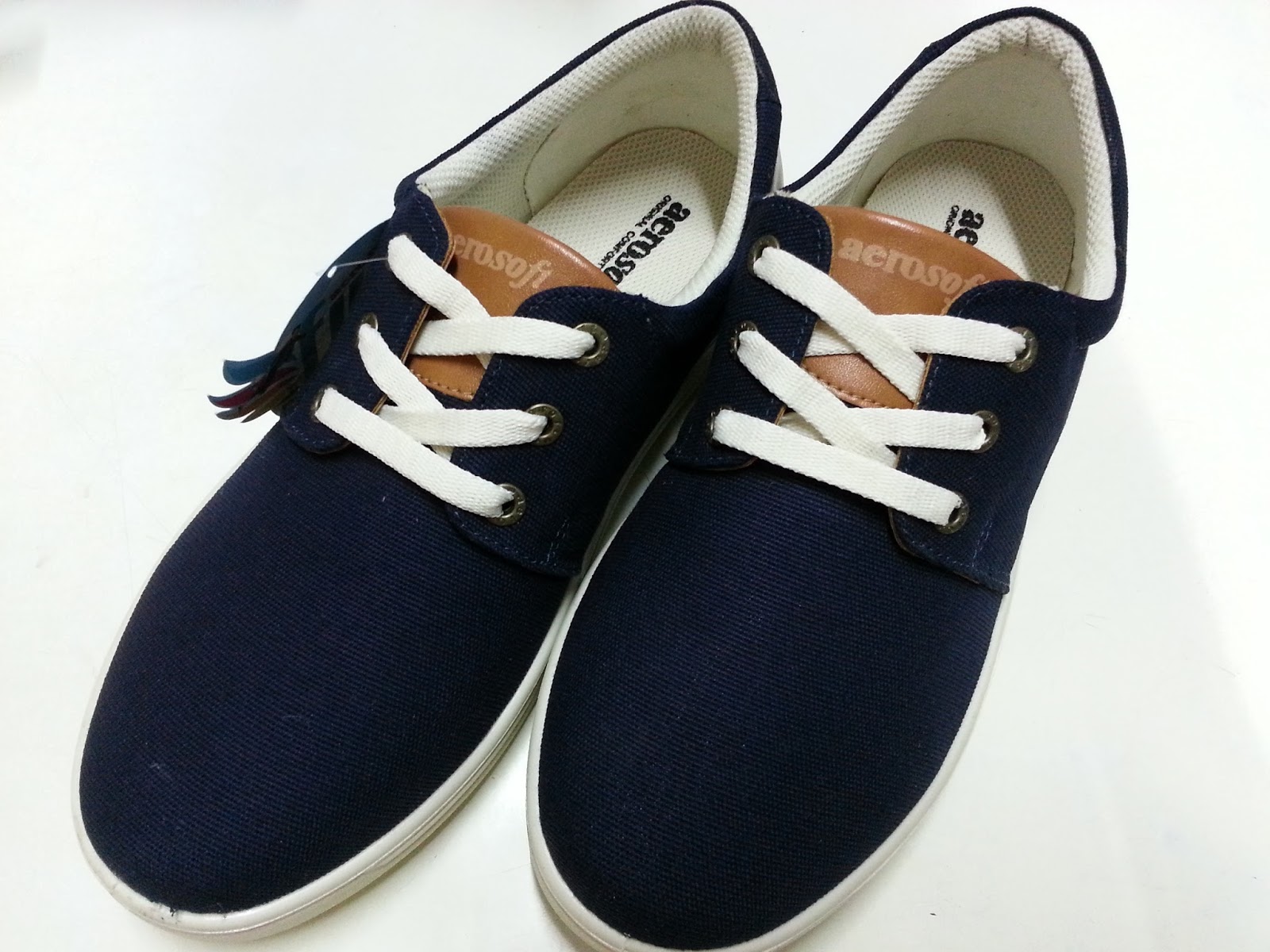 DC0120 New Aerosoft Fly Canvas Sneaker - Guppa Shoes Store