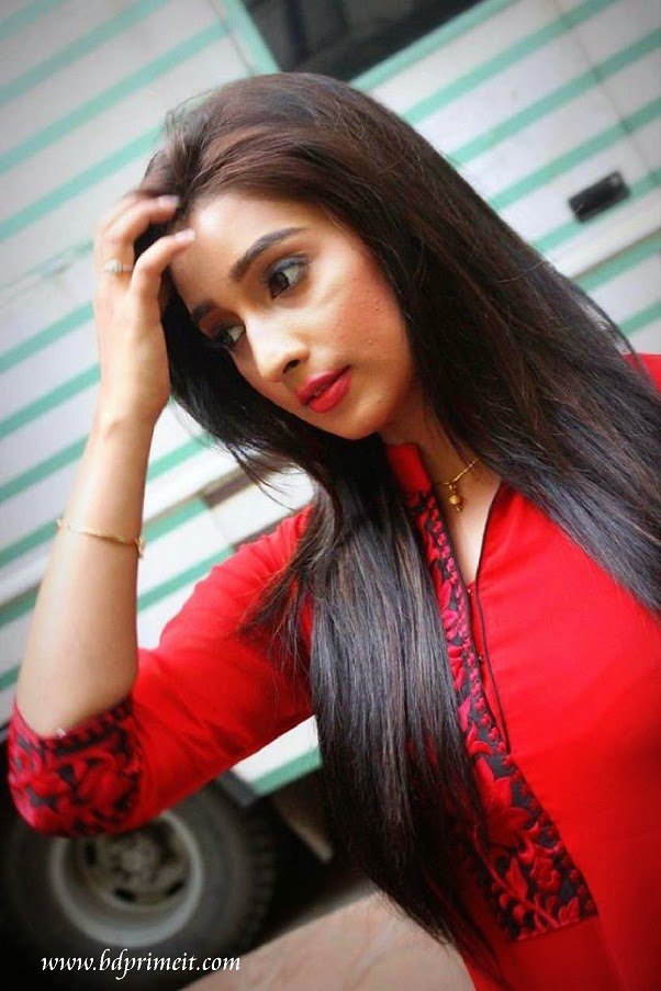 Kolkata Actress Sayantika Banerjee Photo Gallery Photo Gallery Of