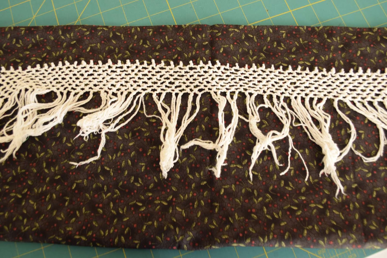 QuiltsVintage and Antique White on White Candlewick Spread