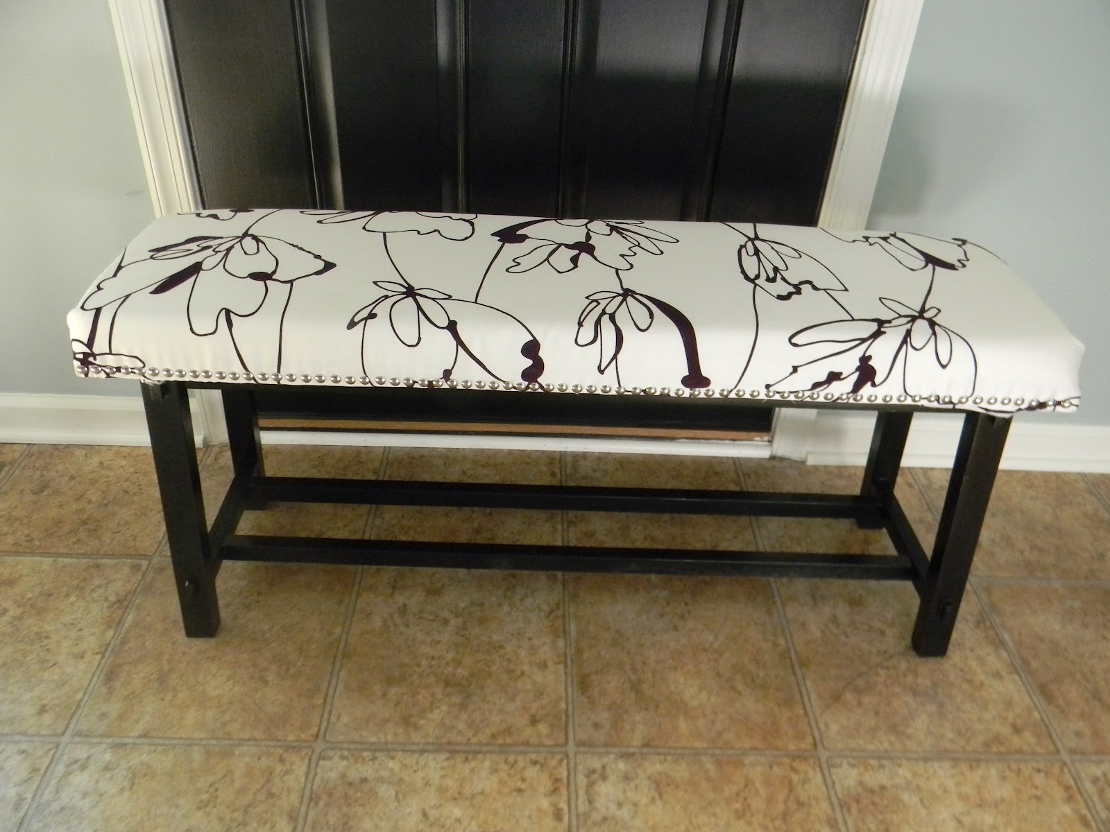 Seaside Interiors Before/After Fabric Bench Makeover
