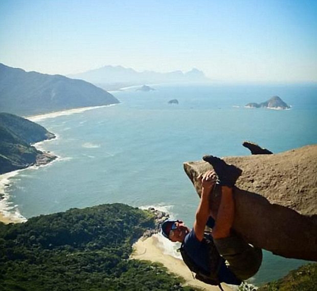 All in all, it seems that this is a pretty terrifying situation. - This Viral Photo Inspired Copycats, But There’s Something You Should Know… All in all, it seems that this is a pretty terrifying situation. - This Viral Photo Inspired Copycats, But There’s Something You Should Know…