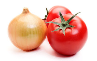 Tomates y una cebolla