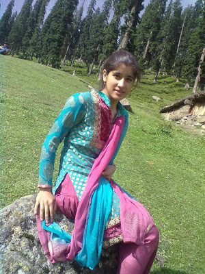 Free Download Beautiful Pakistani Girls Photos | Pixdesi4in