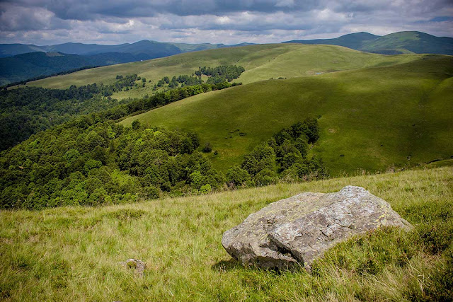 along the carpathian paths, on the roads of Ukraine, Ukraine, The Carpathians, mountains, Hoverla, Synyachka, Makovitsya, trips, trevelling, Yaremche, relax, rest in Ukraine, відпочинок у Україні, Україна, Карпати, Говерла, Маковиця, Синячка, Яремче, відпочинок в Яремчі, котедж в Яремчі, котедж у мирослава яремча, подорожі україною, відпочинок в горах, похід карпати, похід на велосипедах, отдых в карпатах, украина, дорогами украины, тропками карпат, дорогами України, стежинами карпат, sewn dreams подорожують, велопохід в карпатах