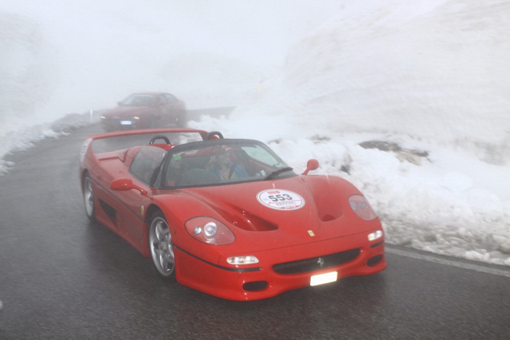 [Ferrari-F50-3%255B2%255D.jpg]