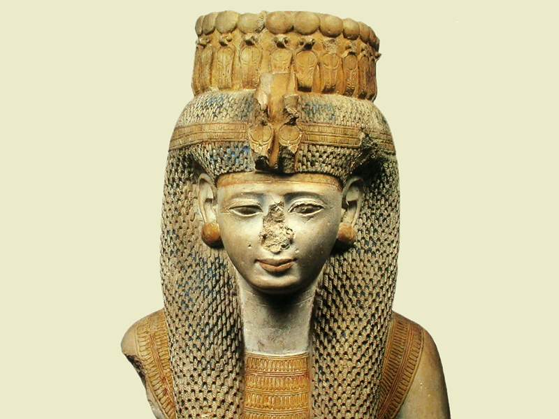 саркофаг яхмос нефертари. яхмес меритамон. нефертари царица египетская. нефертари (xviii династия). яхмос нефертари внешность.