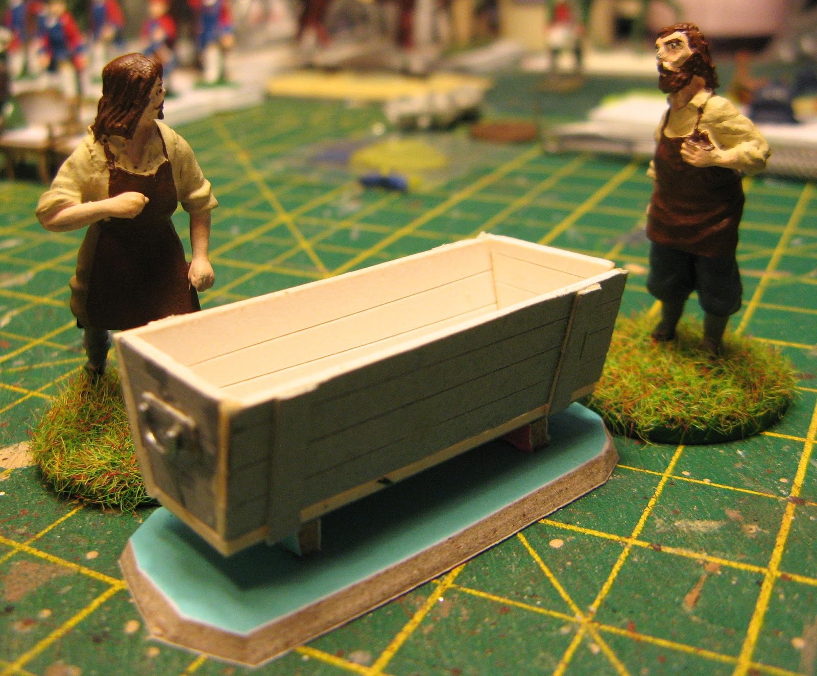 The Kingdom of Wittenberg 40mm on the workbench seated figures and