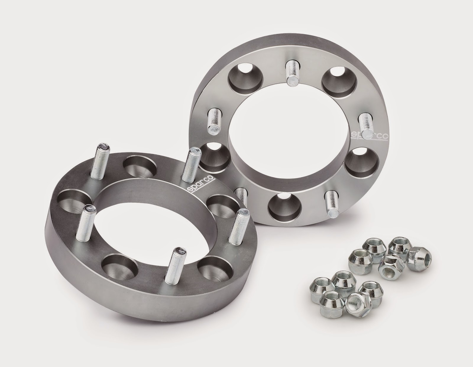 Avail the benefits of changing the spacers for rims ~ CUSTOMADEONLY
