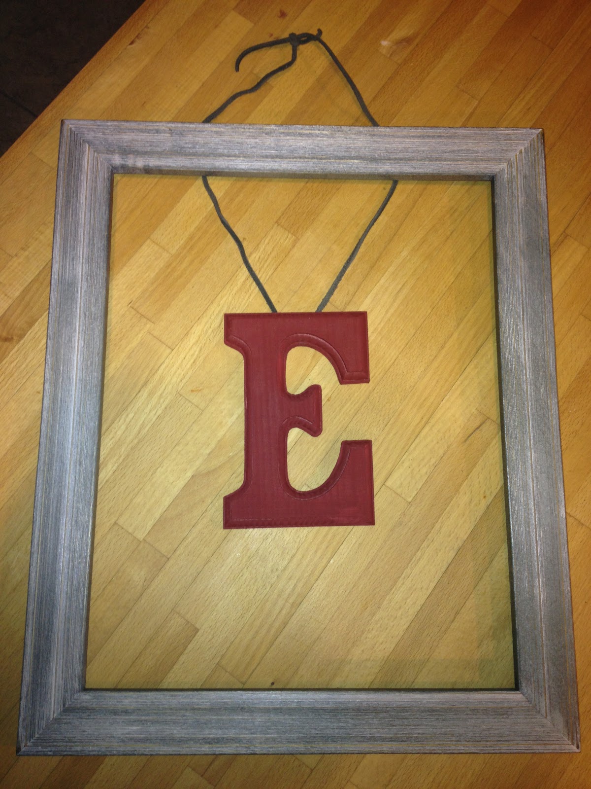 Cramming For Life: DIY Tutorial for Rustic Frame with Mongram Letter