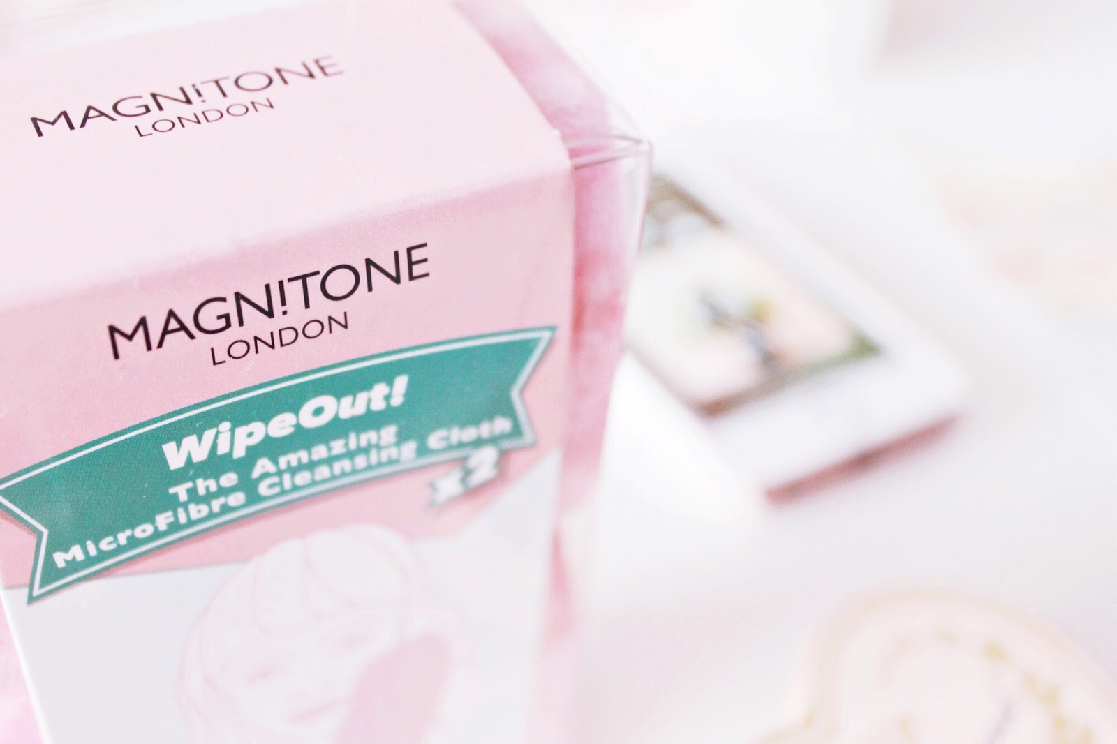 Barefaced Magnitone London Cleanser blog review