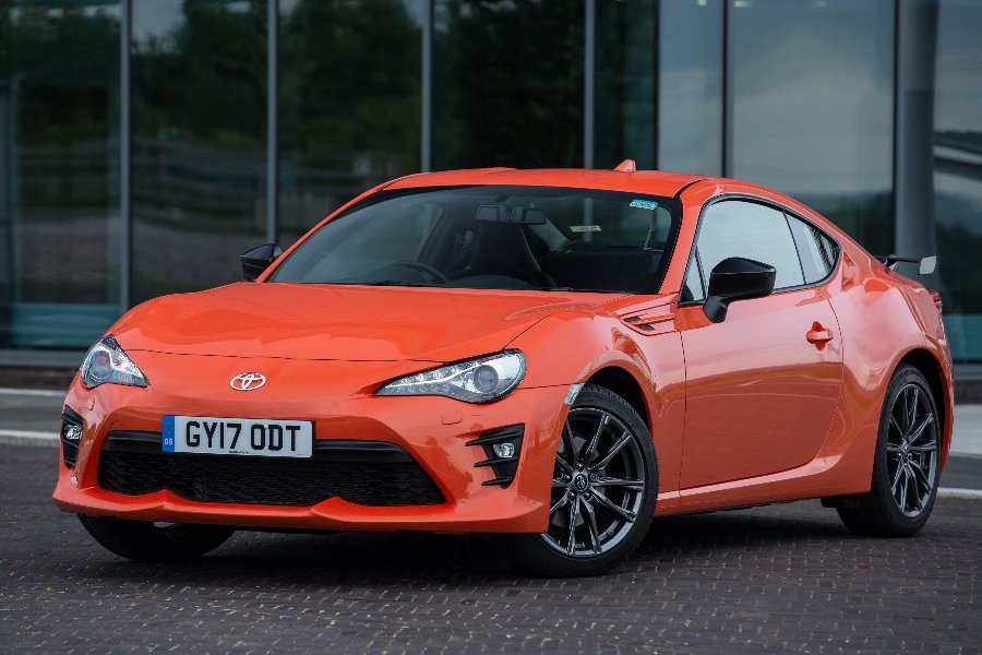 Toyota introduces the GT86 Orange Edition Autoesque