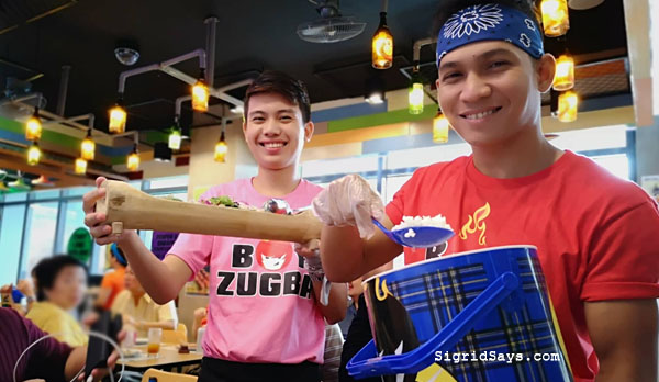 Boy Zugba Bacolod - grilled foods - Bacolod chicken inasal - Bacolod restaurants - Bacolod blogger - Ayala Malls Capitol Central - chicken BBQ - native foods - pinoy foods - pinoy dishes - grilled seafood 