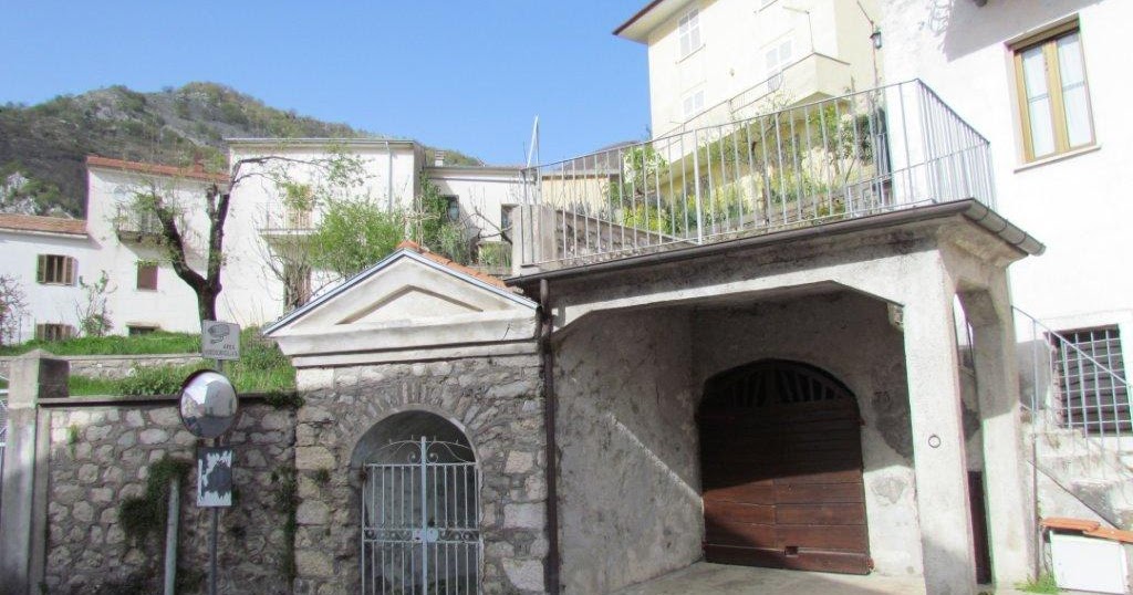 Tabernacoli italiani San Biagio Saracinisco. San Biagio