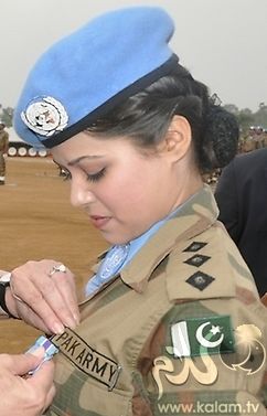 Pakistan Ladies Army Fucking - pakistani girls fantasy: Pakistani female soldiers ki hindu lund ...