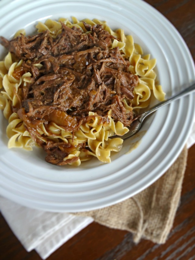 Slow Cooker Amish-style Shredded Beef