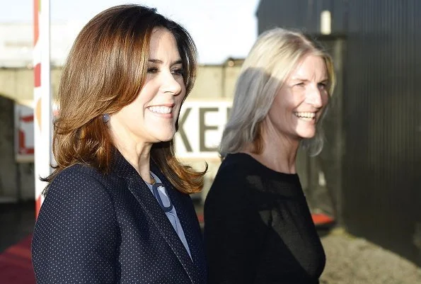 Crown Princess Mary Massimo Dutti Tiny polka dotjacket Mary Foundation Red Barnet Save the Children