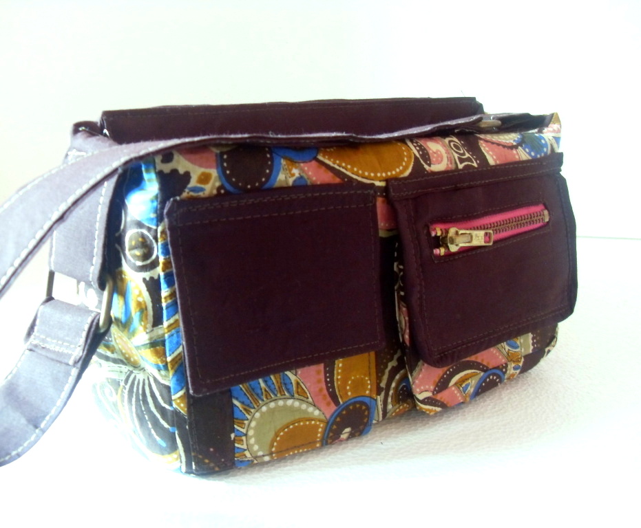 Daffysdream: Custom make - Cute and short Bag