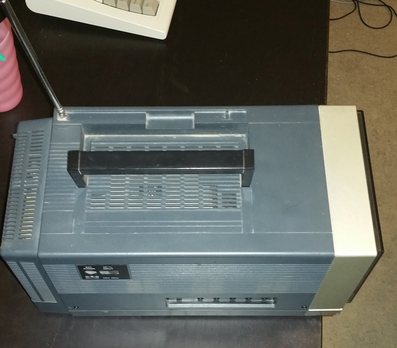 Nerdly Pleasures The Realistic Portavision Portable Television in