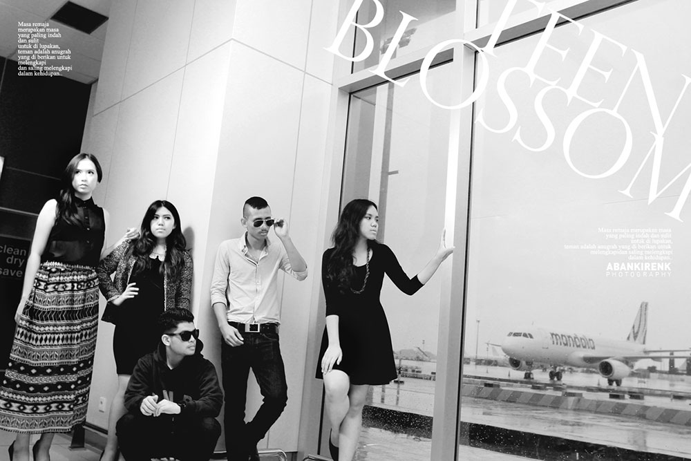 Konsep Buku Tahunan Sekolah Tema Buku Tahunan Sekolah