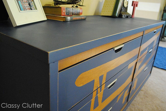 How to stencil a design on furniture {Biplane Dresser