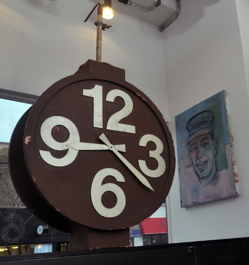 Scout Chicago Tick Tock, Tick Tock