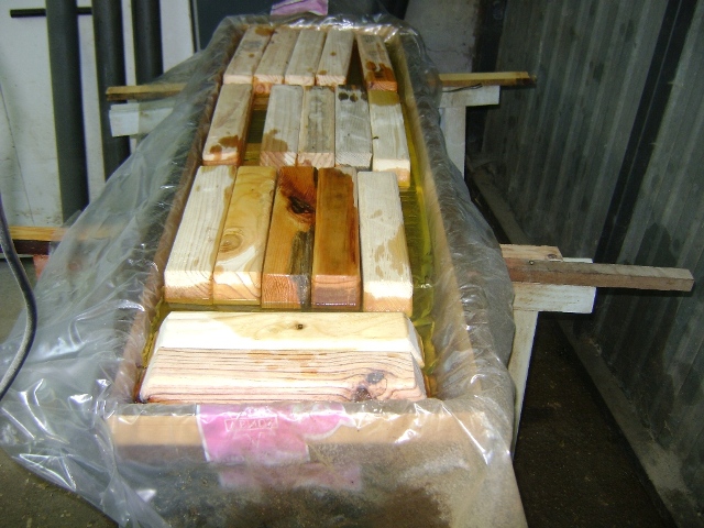 EL SEXAGENARIO: JARDINERAS DE MADERA