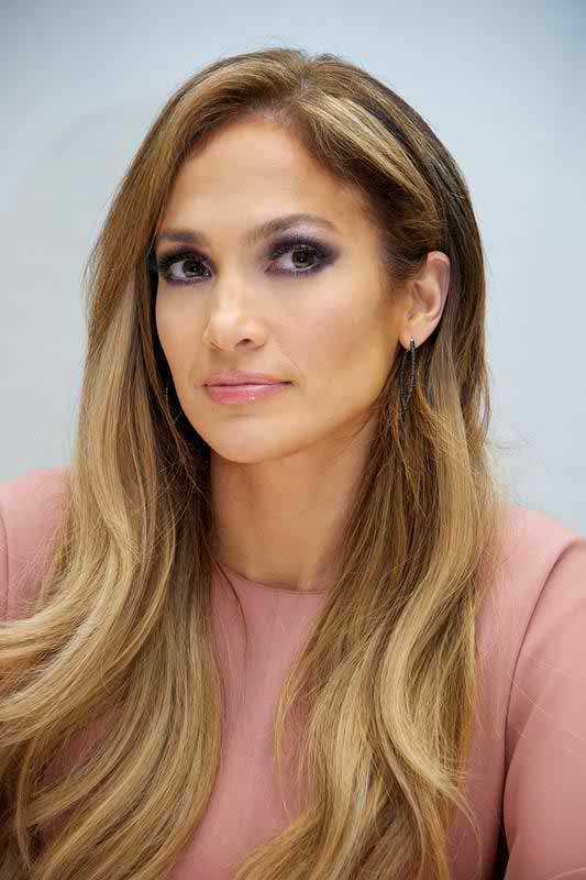 Superstar & Sporters: Jennifer Lopez Bra, Bio,Height, Weight, Figure Size