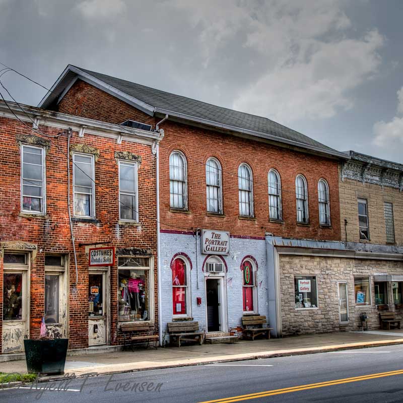 Eye of the Big Dog Jamestown, Ohio A Beautiful Small Town