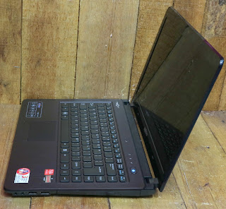laptop axioo BNE - AMD E1-1200 brown