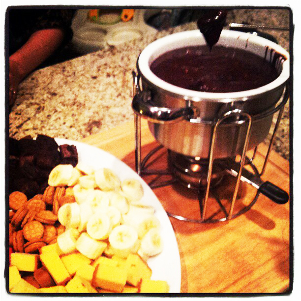 Rumbly in my Tumbly "Melting Pot" Chocolate Peanut Butter Fondue