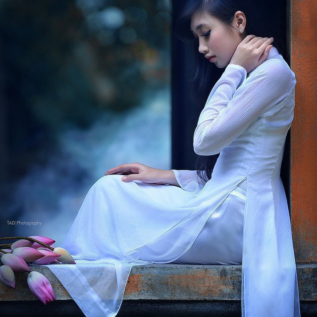 Facebook dp for girls Desktop Wallpapers