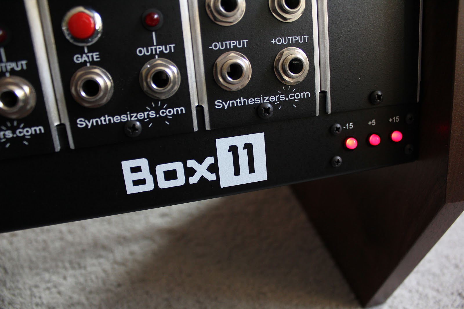 MATRIXSYNTH Box11 Pics & Overview