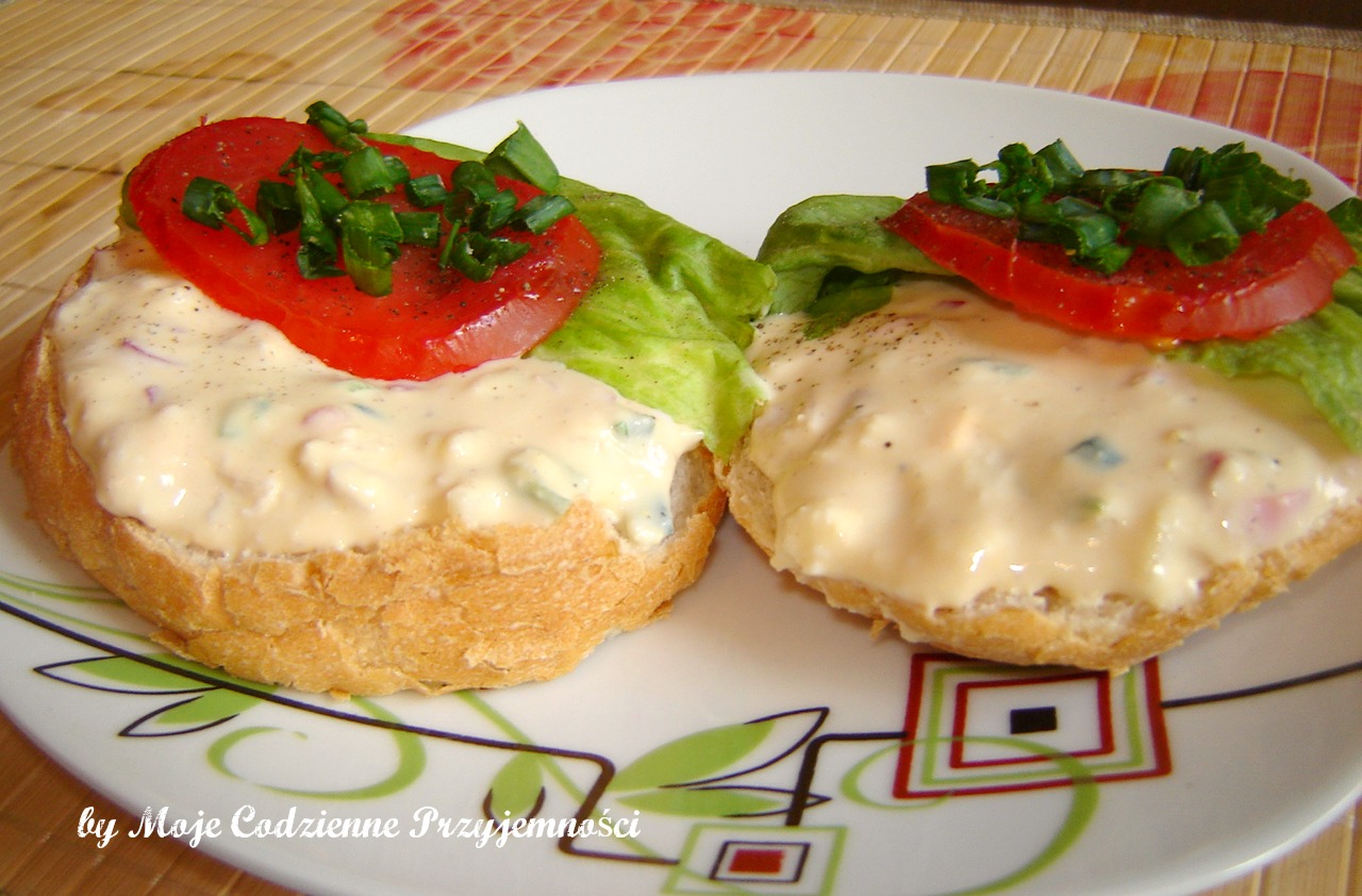 Moje codzienne przyjemności... PASTA JAJECZNA Z FETĄ I RZODKIEWKĄ