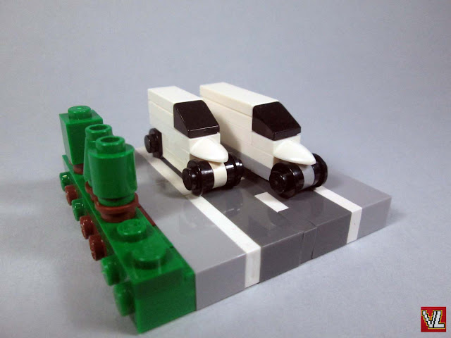 MOC LEGO veículos comerciais em micro escala.