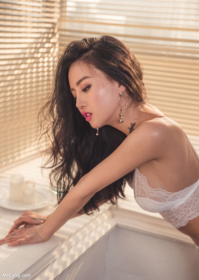 Baek Ye Jin beauty in underwear photos October 2017 (148 photos) photo 7-14