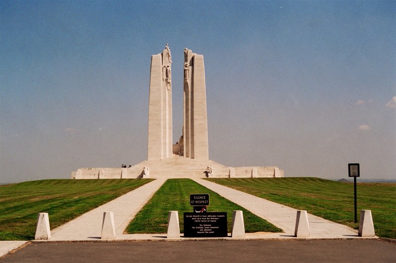 TURISMO IN CANADA VIMY RICORDANDO IL 9 APRILE 1917