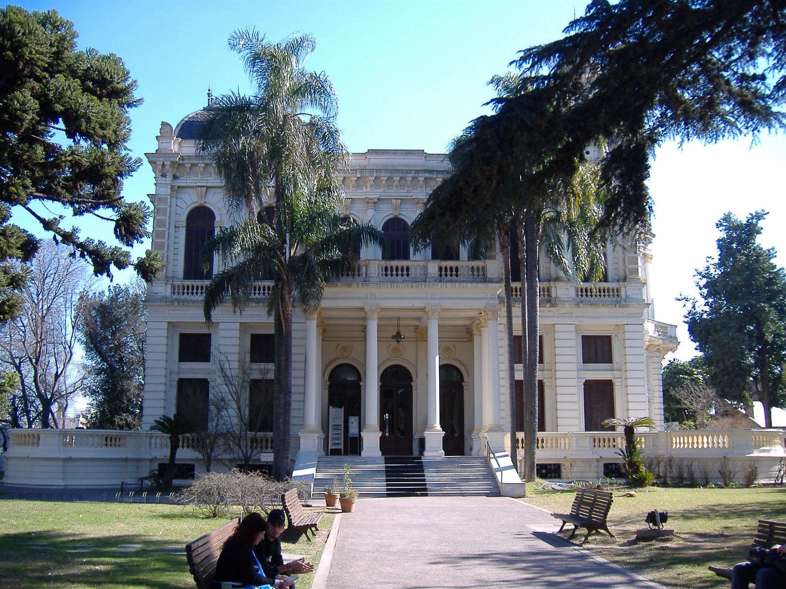 HOUSE INFORMATION Argentina’s historic mansion Villa HortensiaHOUSE