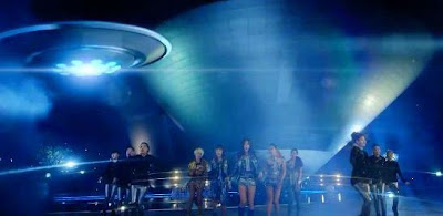 New.F.O Bounce screenshot members backup dancers flying saucer