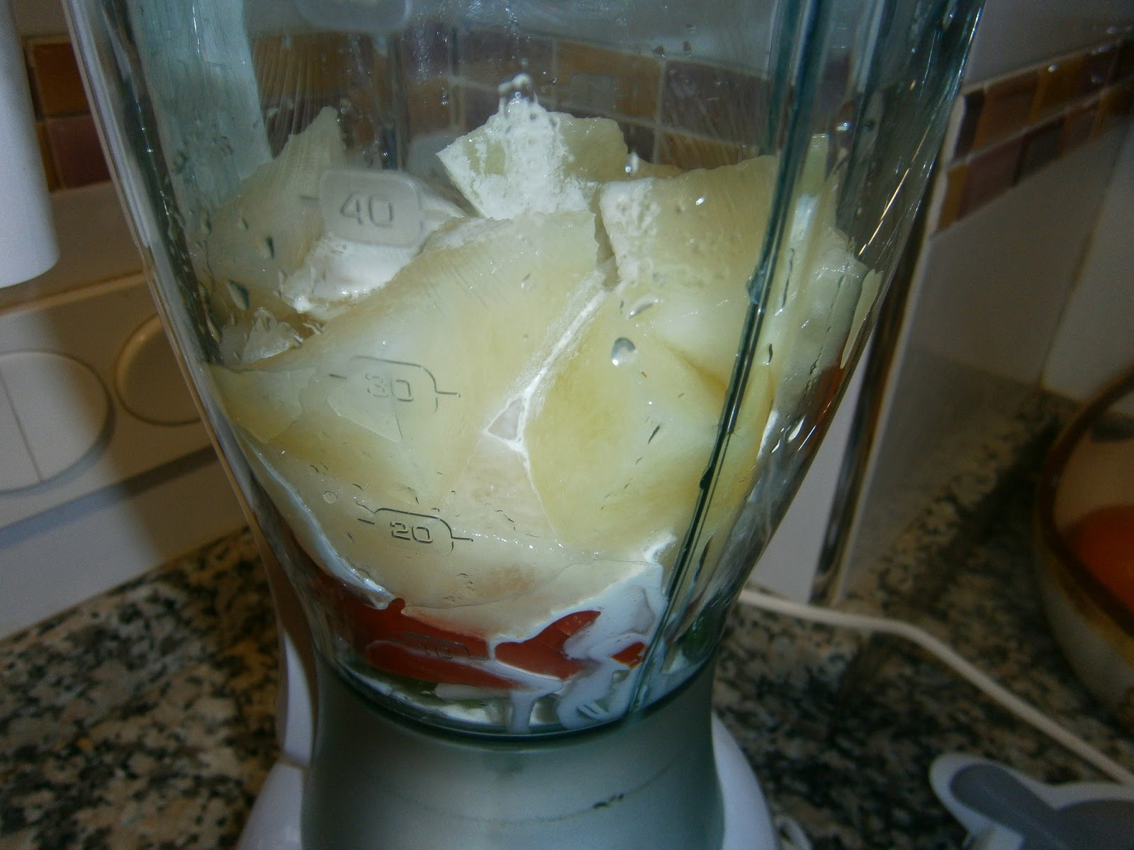 Gazpacho de Melón con jamón.