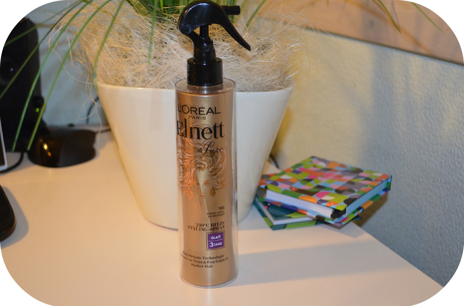 Beauty & the Bee Lorèal Heat protectant stylingspray; straight
