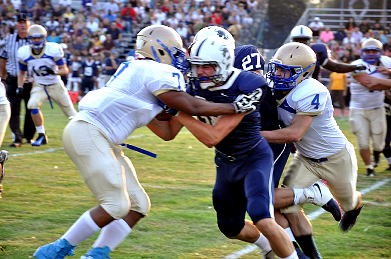 ster Schroeder Varsity Football Photos GatesChili (Lost 1412)