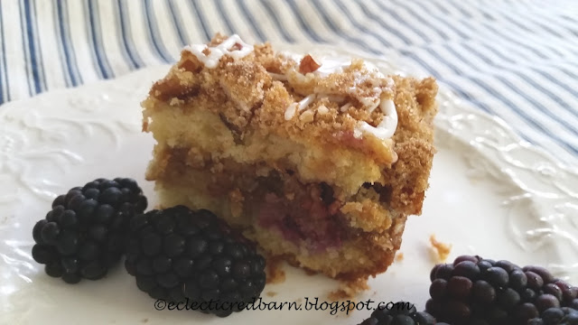 Eclectic Red Barn: Blackberry Streusel Nut Coffee Cake