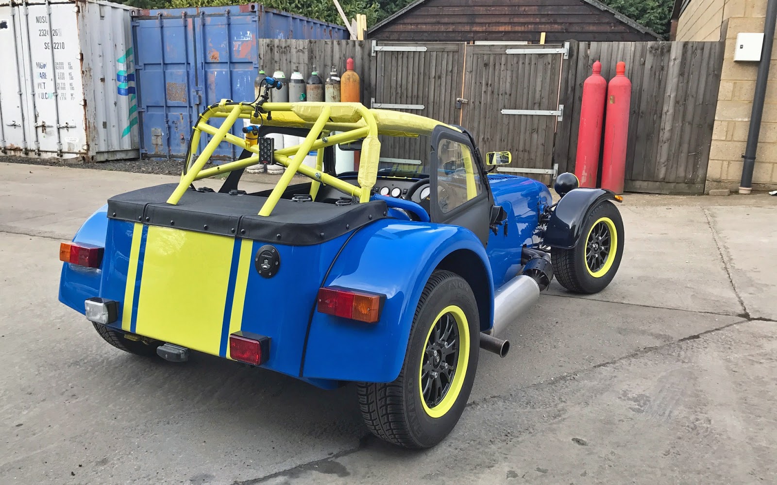 2019 Caterham 270R Racing Blog Painted Rear Triple Stripe