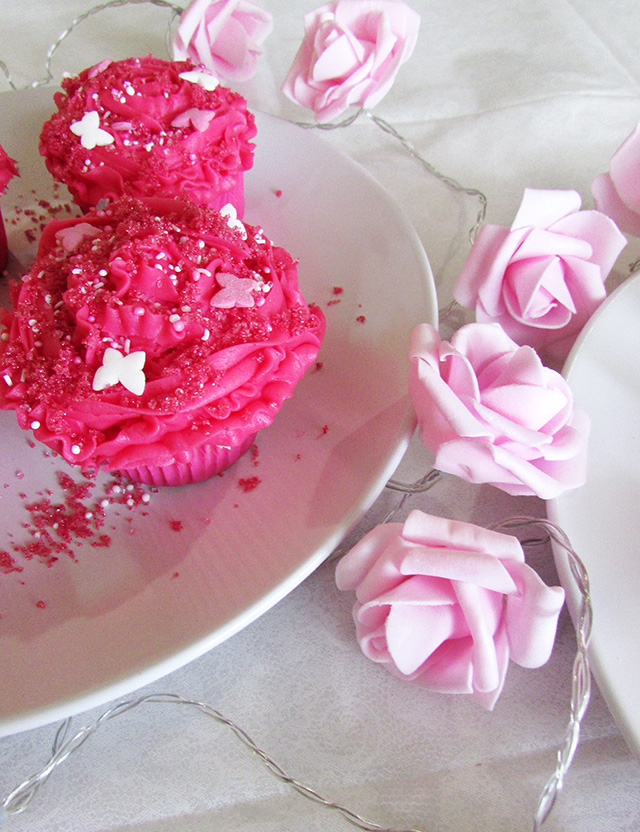 Fairy Floss-Filled Cupcakes with Bubblegum Icing - The Small Adventurer