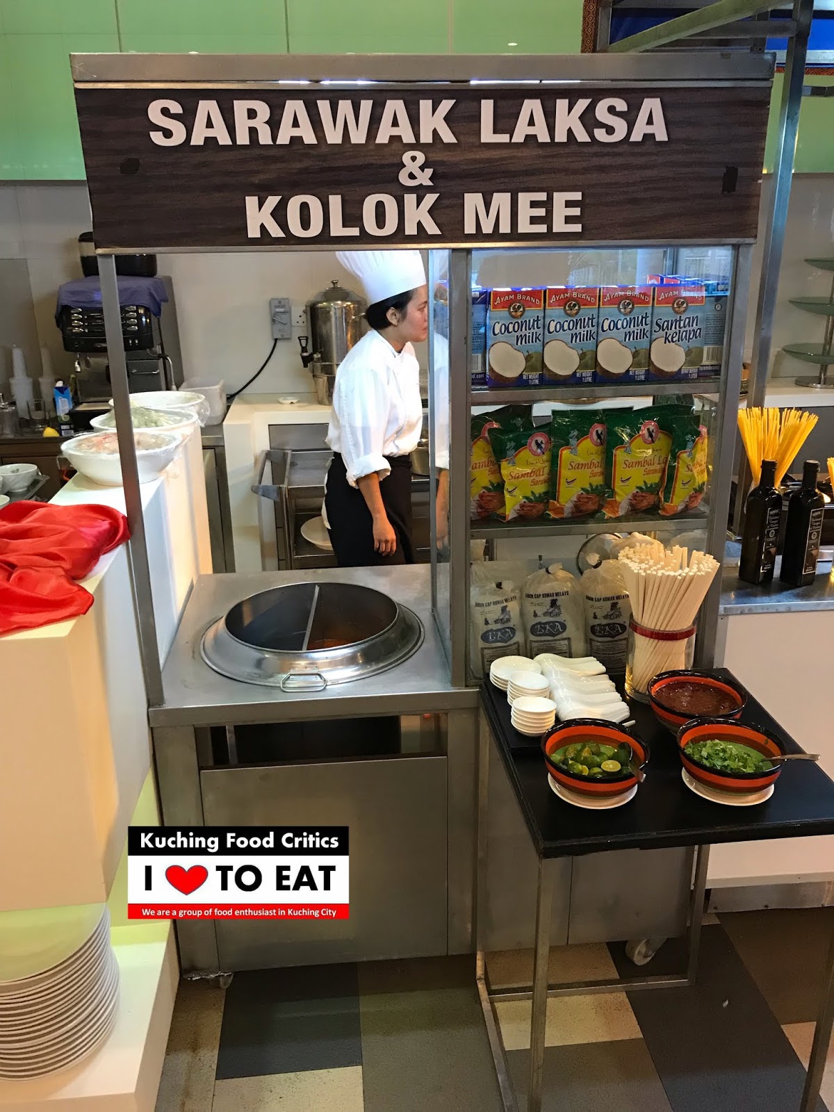 Kuching Food Critics Christmas and New Year's Eve Dinner Pullman Kuching