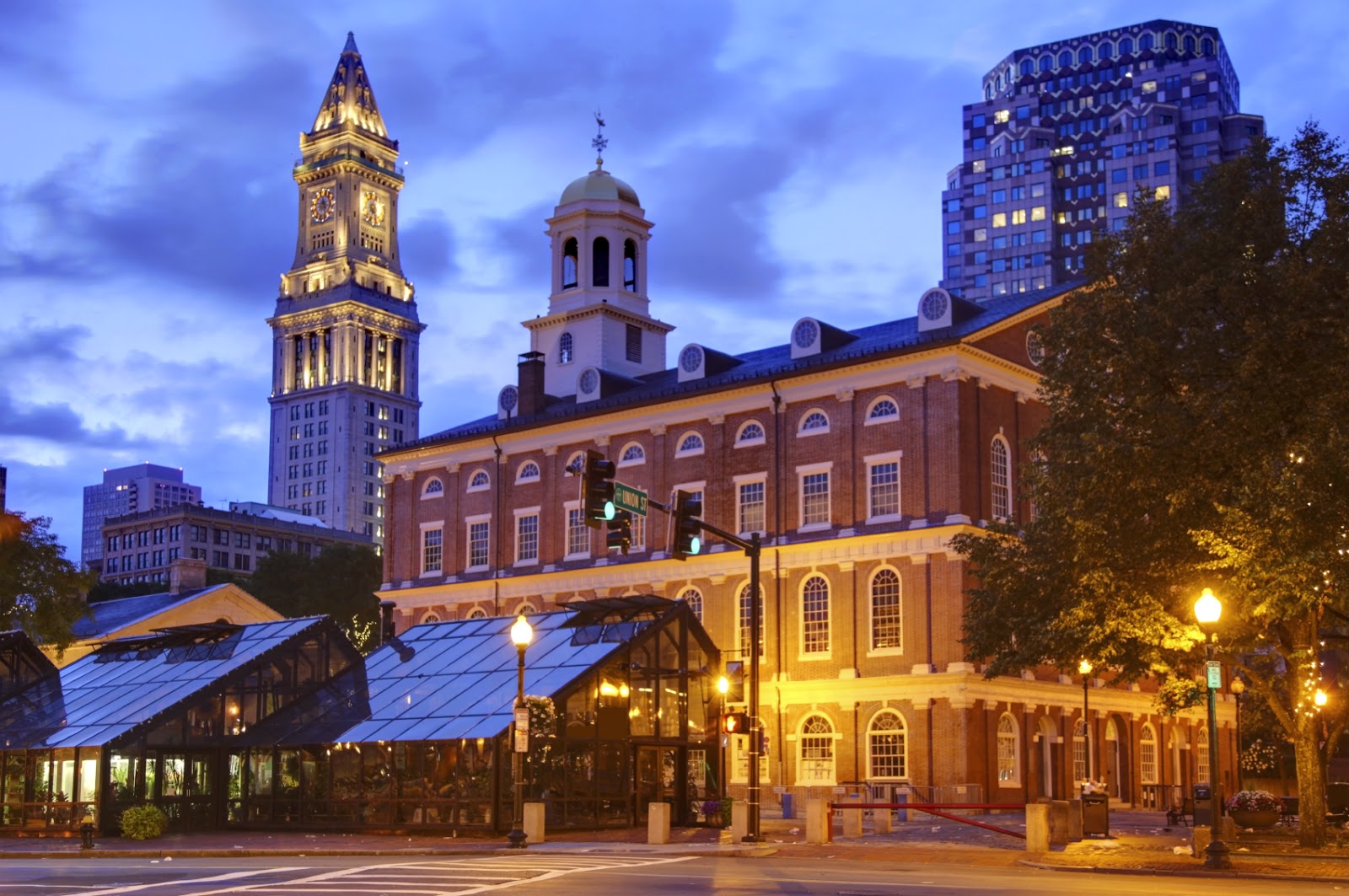 Top 5 Tourist Destinations in the U.S. Faneuil Hall Marketplace (Boston, Massachusetts)