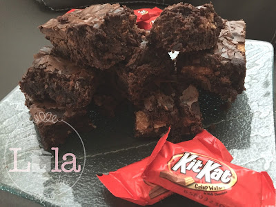 Brownies Rellenos Con Chocolate Kit Kat
