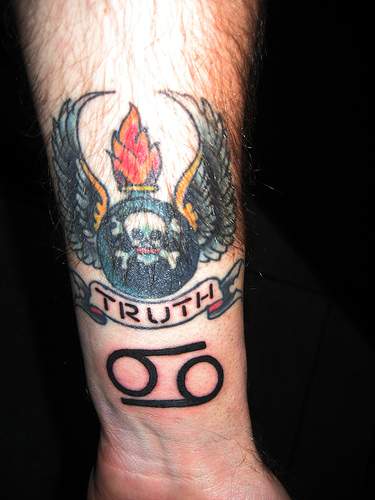 cancer zodiac symbol tattoos