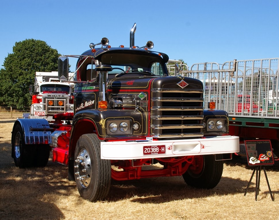 Historic Trucks: ATHS Truck Show at Lancefield 2014 - Atkinsons to ...